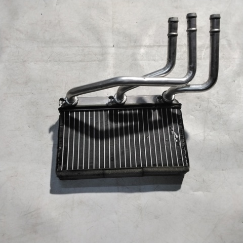 Радиатор отопителя салона 64116968204 BMW