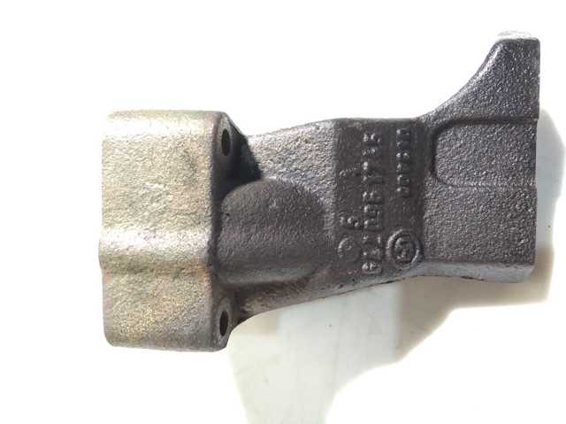 Кронштейн турбины 6420961745 MERCEDES