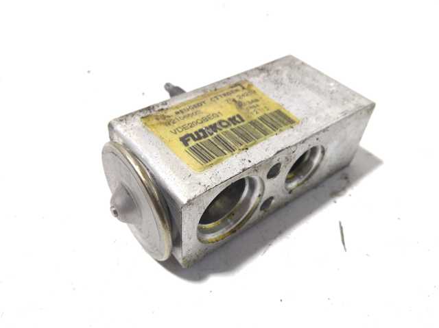 Клапан TRV, кондиционера 6461N2 PEUGEOT