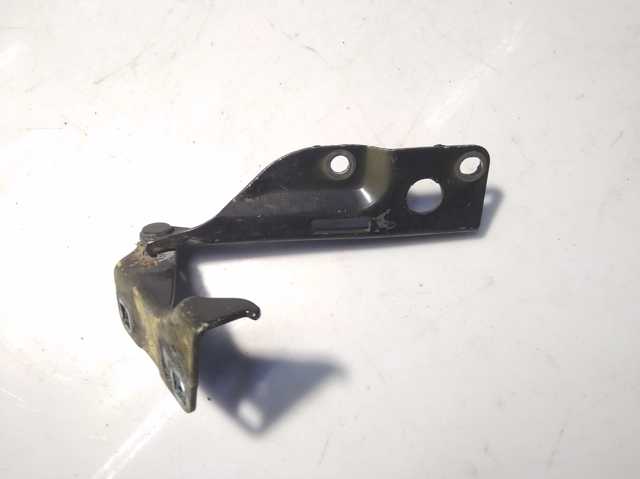 Левая петля капота 65401ZP00A NISSAN