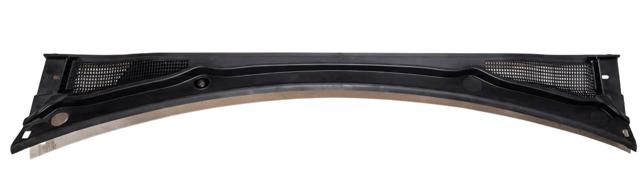 Решетка стеклоочистителей 668115228R RENAULT