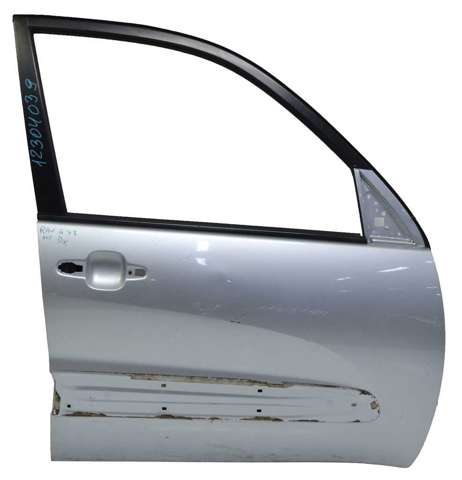 Пассажирская передняя дверь 6700142080 TOYOTA