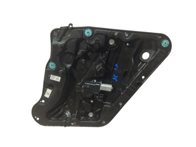 Мотор стеклоподъемника двери передней, правой 67625A18F14 BMW