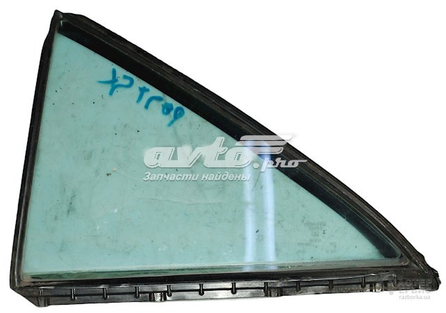 Задняя форточка левая 6812433060 TOYOTA