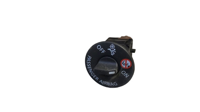 Кнопка отключения подушек безопасности AIRBAG 681995290R RENAULT