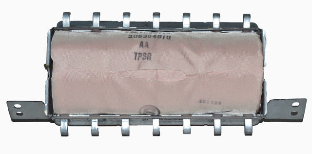 Молдинг (накладка) приборной панели "торпедо", правый 682109U10B NISSAN