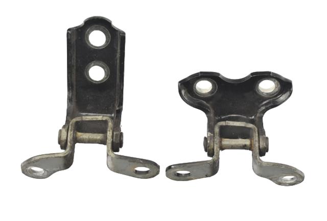 Петля задней левой двери 6876035041 TOYOTA