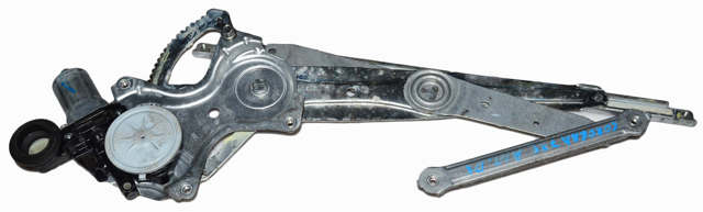 Стеклоподъемник передней правой двери 6980112220 TOYOTA