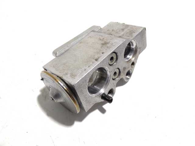 Клапан TRV, кондиционера 6C0820679 VAG