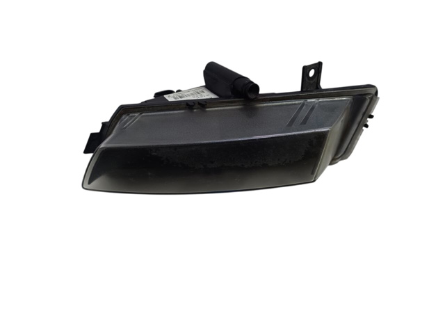 Левая противотуманная фара 7181287 BMW