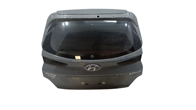 Дверь задняя багажная 73700J9010 HYUNDAI