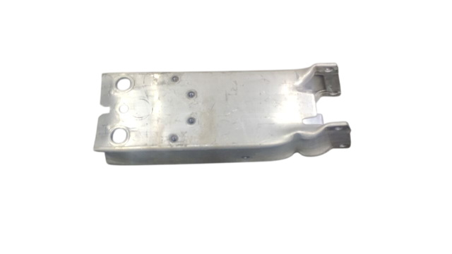 Кронштейн усилителя переднего бампера 7406385 BMW