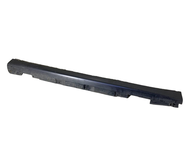 Накладка (молдинг) порога наружная левая 758520F010 TOYOTA