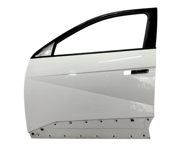 Двери кабины 76003GI000 HYUNDAI
