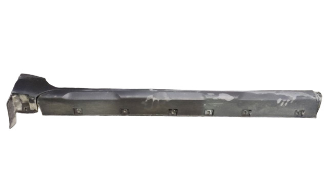 Накладка (молдинг) порога наружная правая 764260493R RENAULT