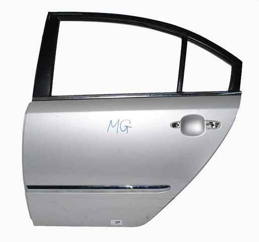 Задняя левая дверь 770032G000 HYUNDAI