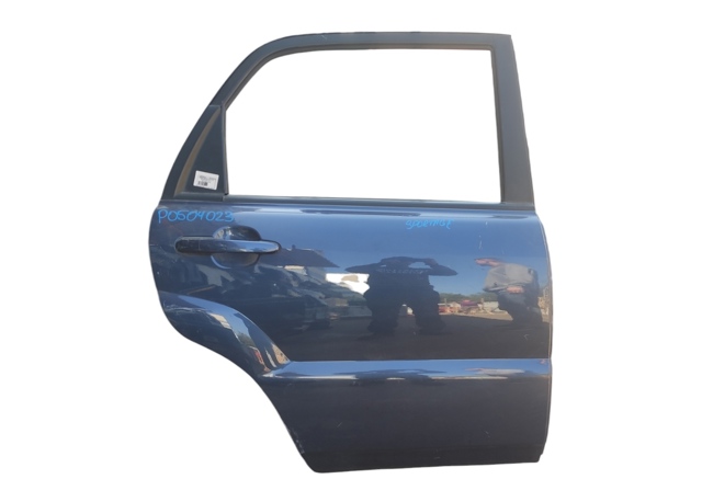 Дверь пассажирская задняя правая 770041F020 HYUNDAI