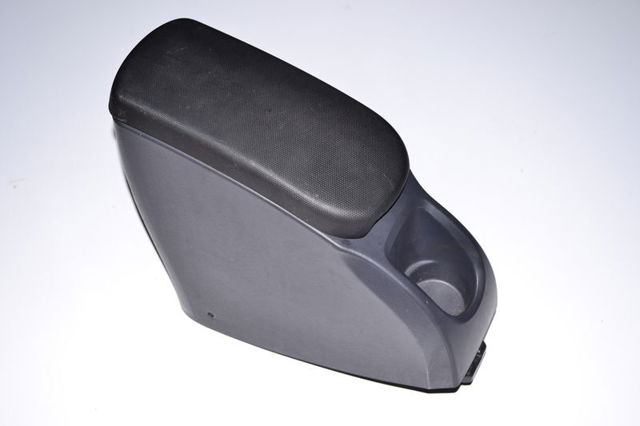 Подлокотник переднего сиденья 7701068130 RENAULT