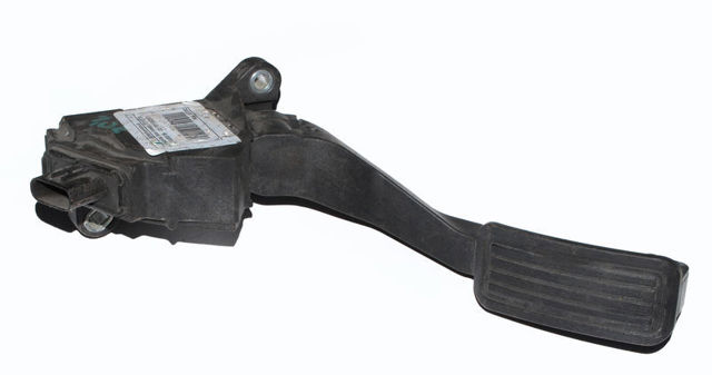 Педаль акселератора 781100D011 TOYOTA