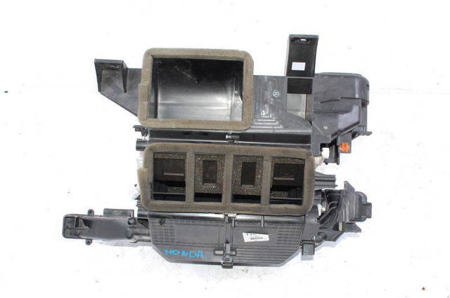 Корпус отопителя салона 79305SWWE41 HONDA