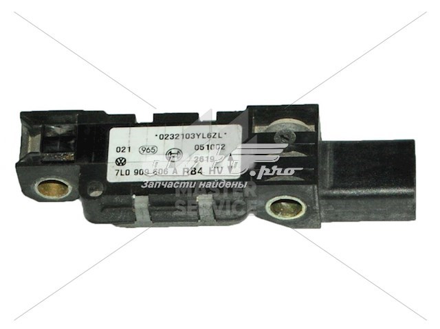 VAG 7L0909606C Датчик удара в наличии Киев