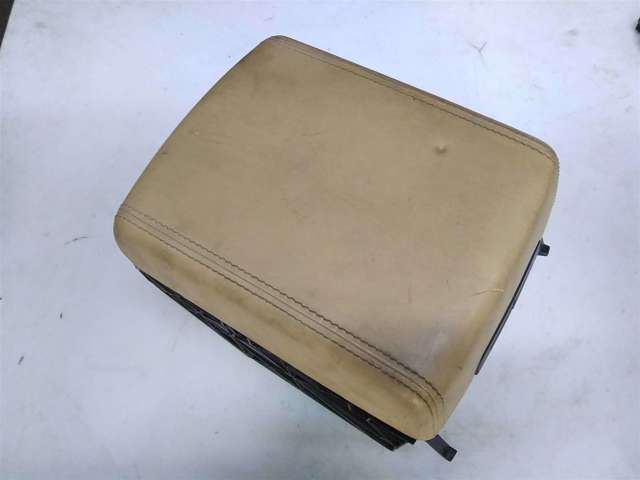 Консоль панели приборов 7L6863243K VAG