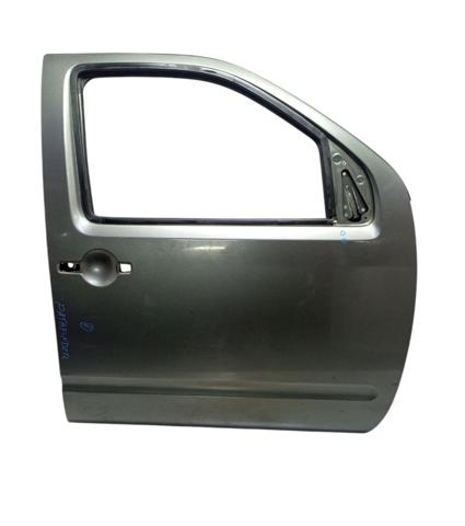 Пассажирская передняя дверь 80100EB330 NISSAN