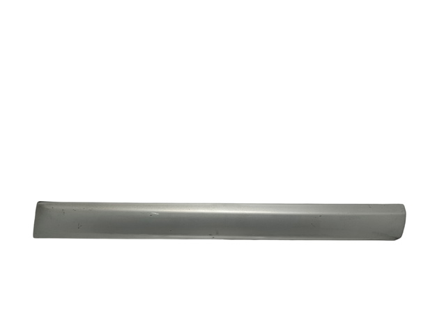 Молдинг передней правой двери 801869472R RENAULT