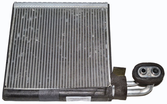 Радиатор испарителя кондиционера Honda Civic 8
