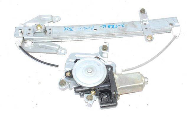 Моторчик стеклоподъемника двери задней, левой 8073189912 NISSAN