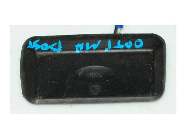 Кнопка привода замка третей/пятой двери 812602G000 HYUNDAI