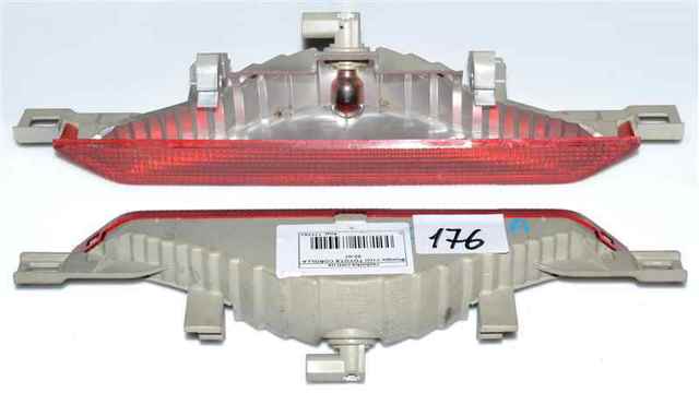 Стоп-сигнал заднего стекла 8157013160 TOYOTA