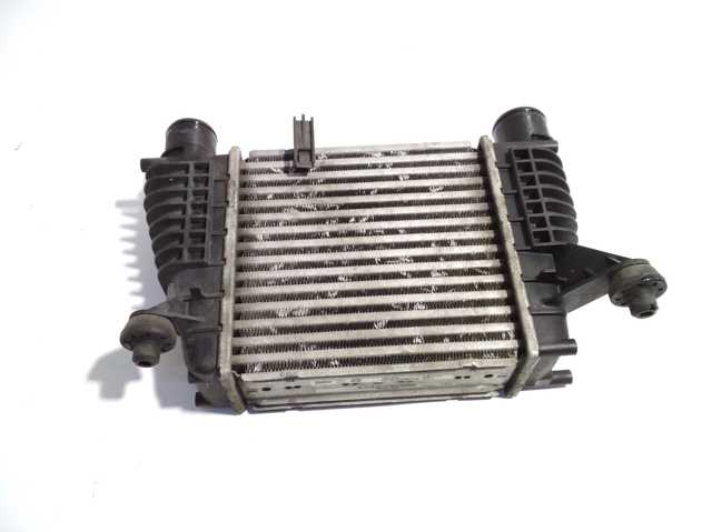 Радиатор интеркуллера 8200170504 NISSAN