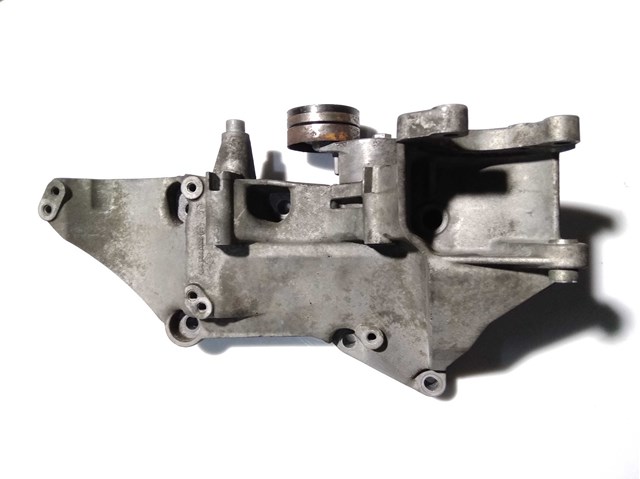 8200183234 RENAULT Кронштейн генератора купить в Кривой Рог