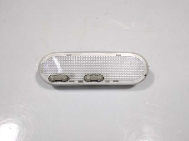 Плафон освещения кабины 8200439423 RENAULT