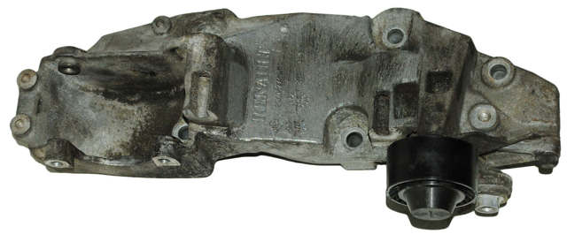 Кронштейн генератора натяжной 8200527320 RENAULT