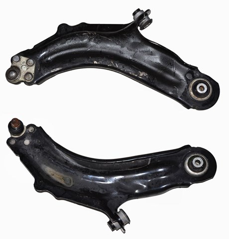 Передний нижний рычаг 8200586567 RENAULT