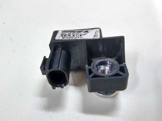 Датчик подушки безопасности 8200682396 RENAULT