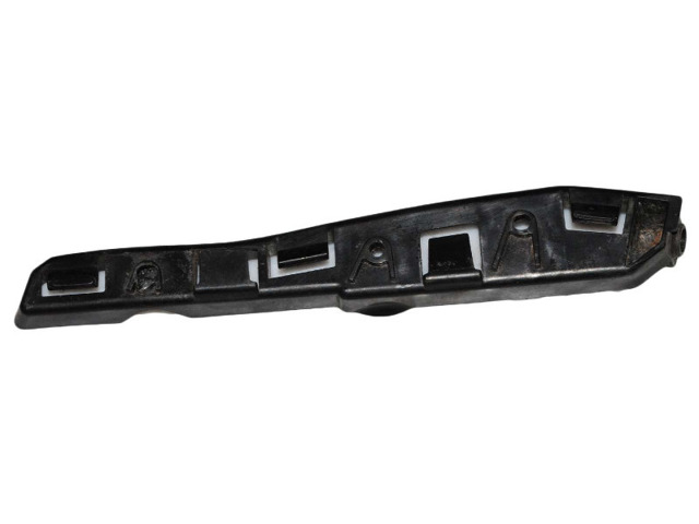 Направляющая переднего бампера, правая 8200735119 RENAULT