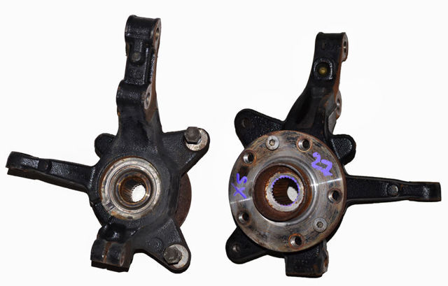 Цапфа поворотного кулака 8200755585 RENAULT