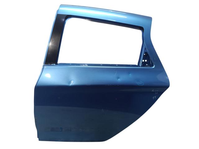 Задняя левая дверь 821011380R RENAULT