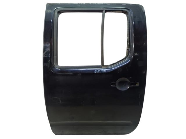 Дверь задняя 82101EB332 NISSAN
