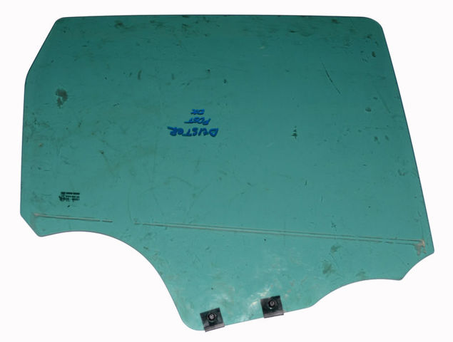 Стекло задней двери, правой 823006575R RENAULT
