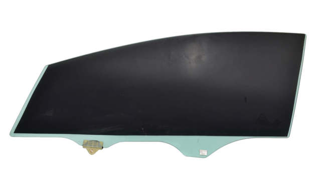 Стекло водительской двери 82410A2010 HYUNDAI