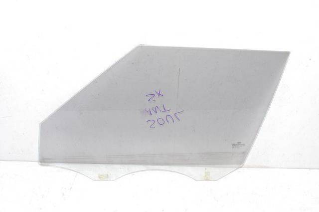 824112K010 HYUNDAI Стекло двери передней левой купить в Ужгород