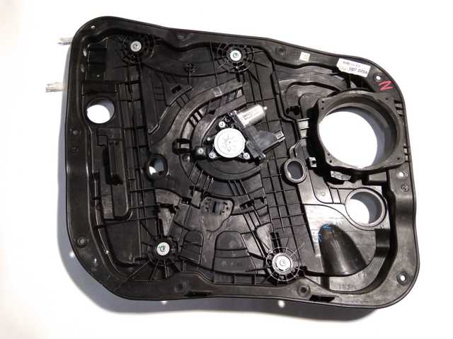 Стеклоподъемник с электродвигателем 82471C5010 HYUNDAI
