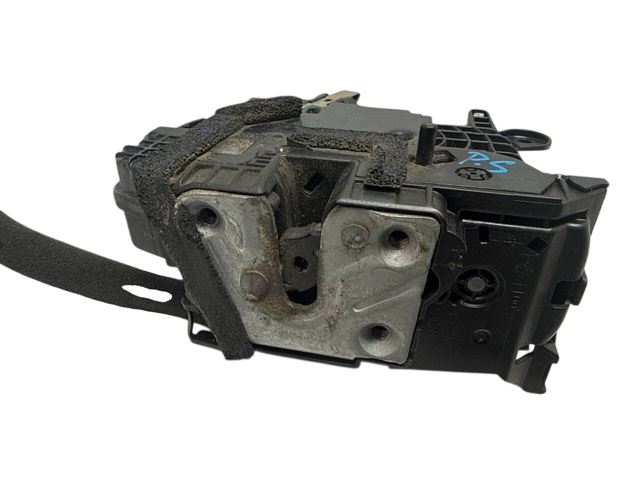 Замок задней двери, левой 825037100R RENAULT