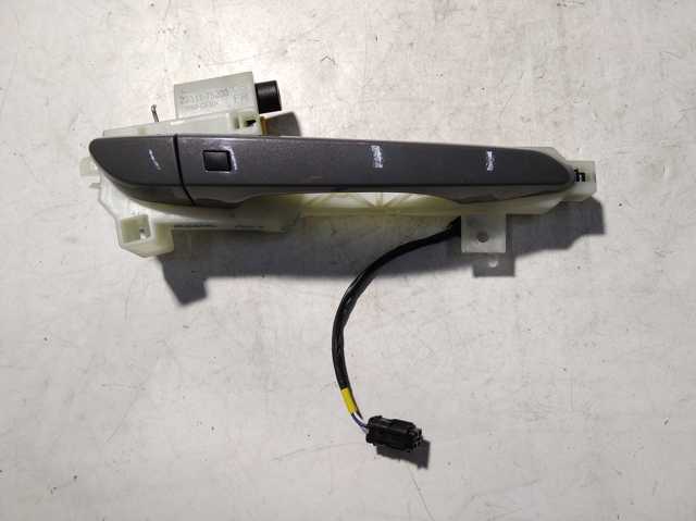 Держатель наружной ручки двери, передней правой 82665J9000 HYUNDAI