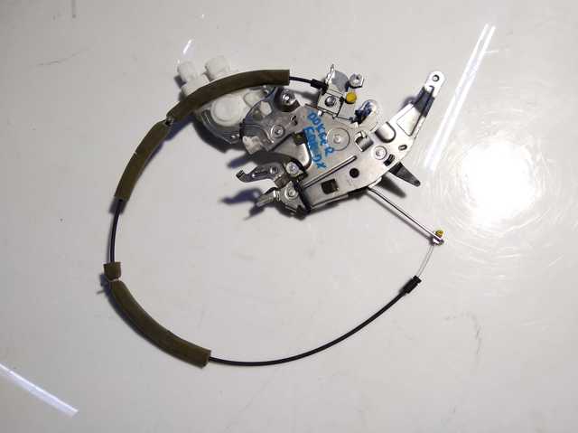 Замок двери сдвижной 826702242R RENAULT