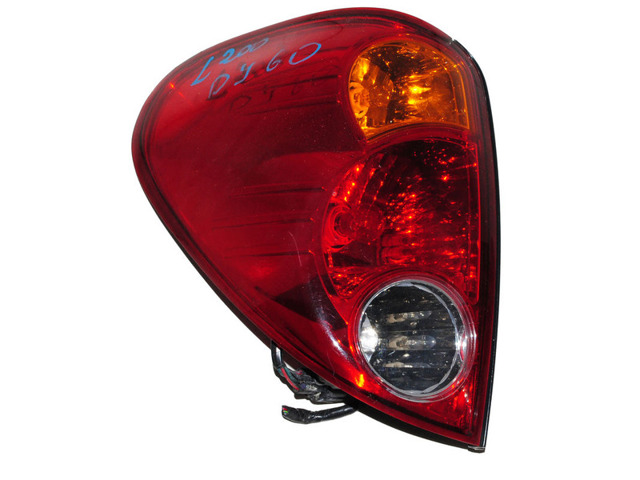 MITSUBISHI 8330A155 Фонарь задний левый в наличии Сумы